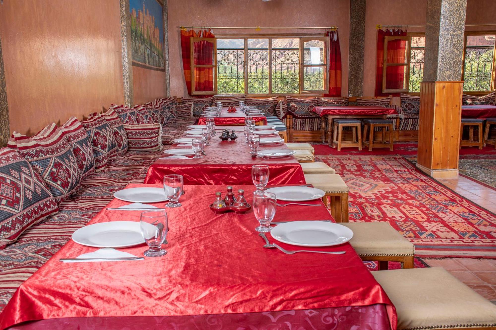 Hotel Awayou Bou Drarar 외부 사진
