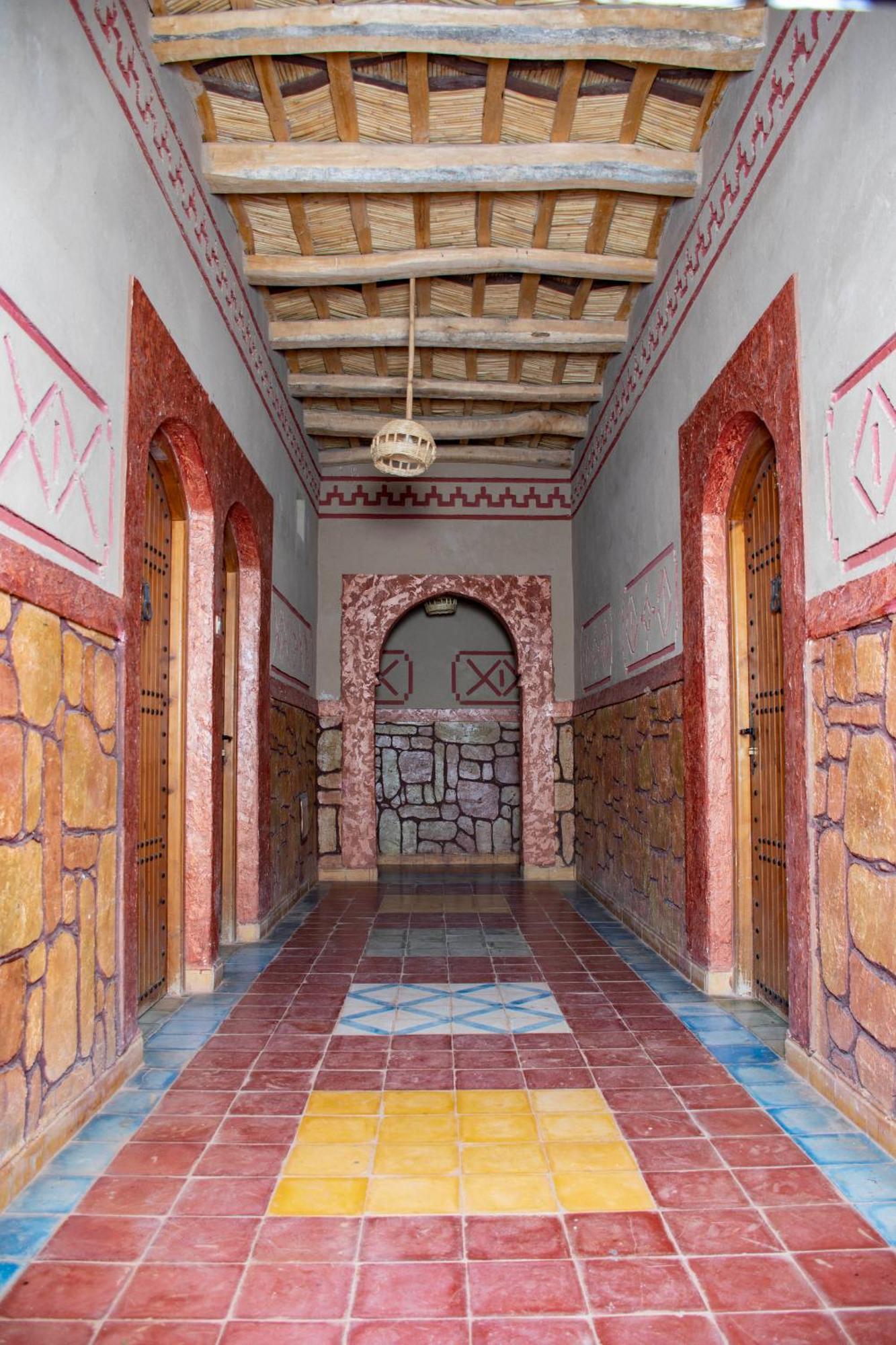Hotel Awayou Bou Drarar 외부 사진