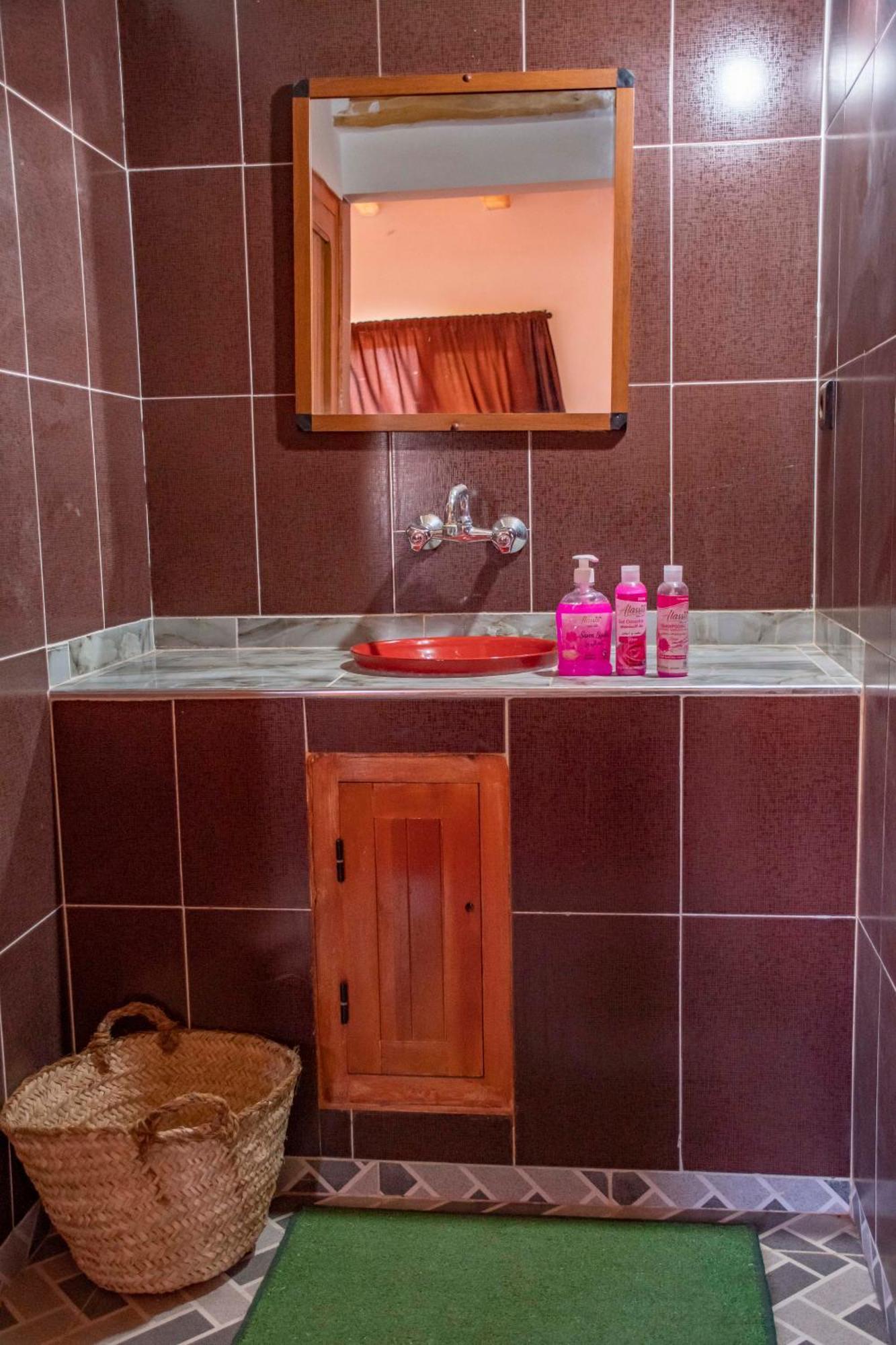 Hotel Awayou Bou Drarar 외부 사진
