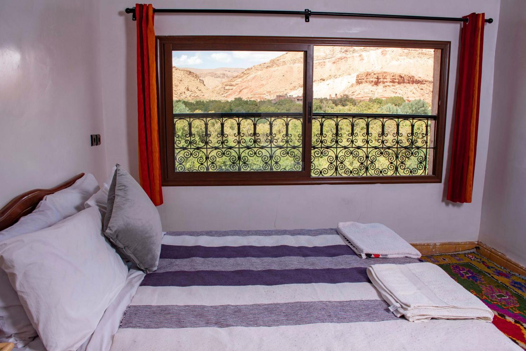 Hotel Awayou Bou Drarar 외부 사진