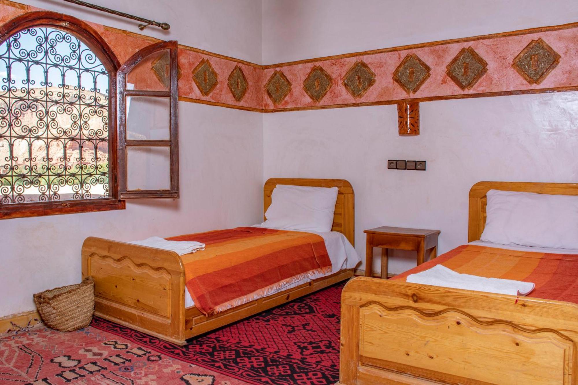 Hotel Awayou Bou Drarar 외부 사진